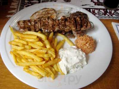 Taverna-grill Mythos