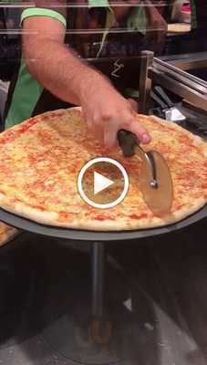 Kiss Pizza Pasta Burger