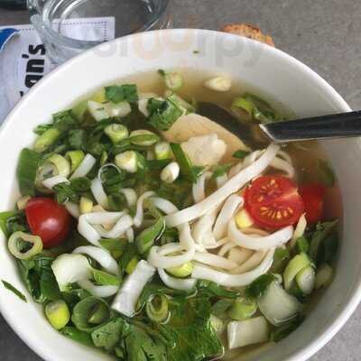 San's Bistro & Weinbar