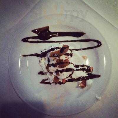 Casa Luigi E Vino Bar