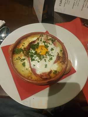 Old Beams Pub & Dining