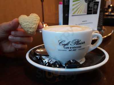 Cafe Plaisir