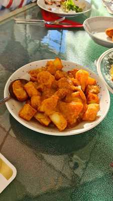 Manfred Sauerstiftung Restaurant