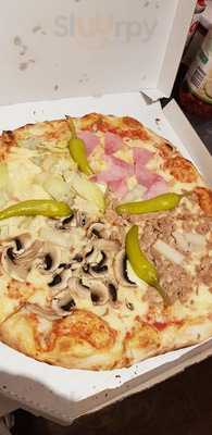 Pizzeria Und Cafe Shah