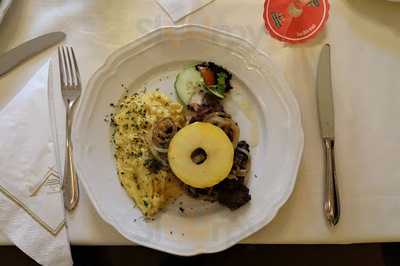 Gasthof CoschÜtz Hotel Und Restaurant