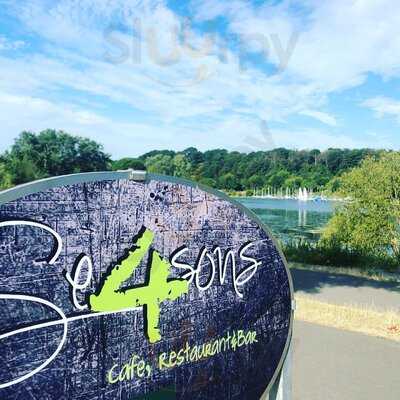 Seasons Cafe,restaurant & Bar