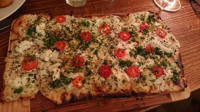 Weinrestaurant Dornbluete