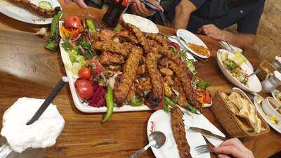 Köz Restaurant & Café