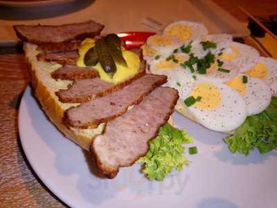 Oxen Cafe Bakery Nitt