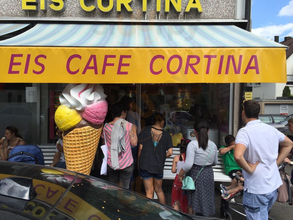 Eis Cortina