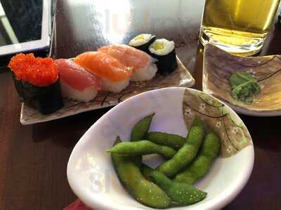 Oishii Sushi & Grill