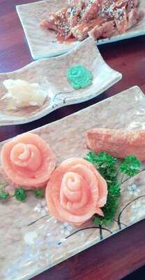 Oishii Sushi & Grill