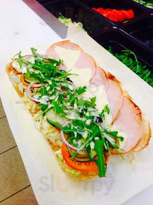 Mat's Fresh & Toasted