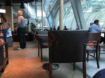 Starbucks Fernbahnhof