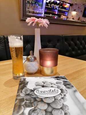 Cafe Overstolz