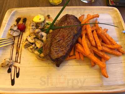 Cafe Bar Und Restaurant Relaxxx