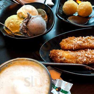 Okinii Dusseldorf Medienhafen