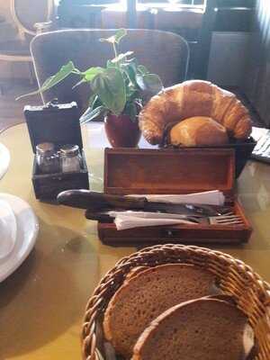 Café Bar Lounge Botschaft