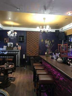 Café Bar Lounge Botschaft