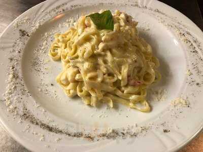 La Piazzetta Ristorante Pizzeria