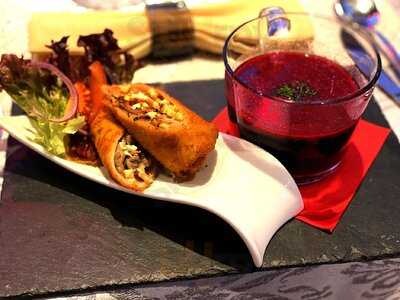 Maxima Bistro & Restaurant