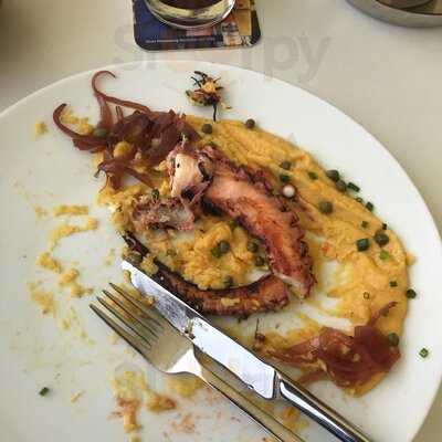 Local - Restaurant & Cafe´