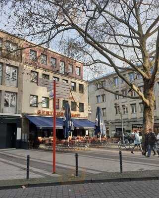 Gertrudenhof Am Neumarkt