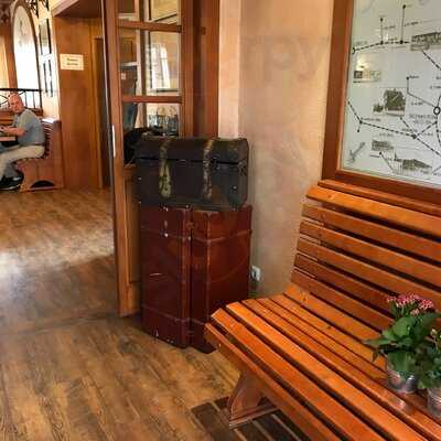 Gleis 2 - Das Mollirestaurant