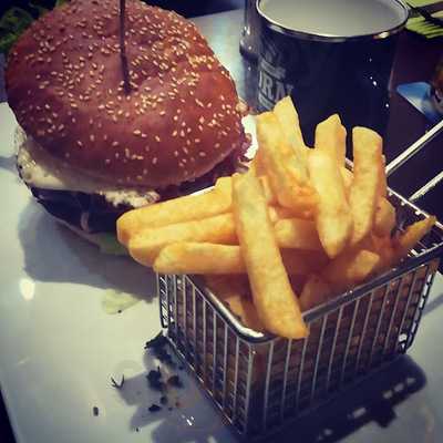 Guppy‘s Restaurant Cafe Bar