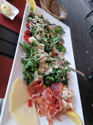 Steakhaus La Plaza Ii