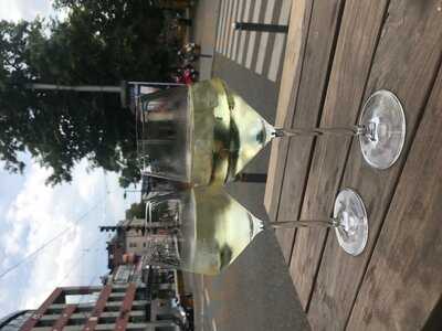 Apotheke Tagesbar Café