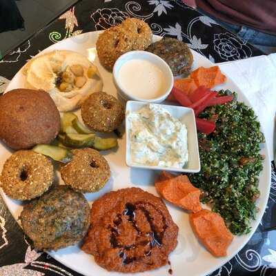 Falafel & Mehr