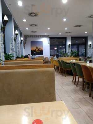 Konaq Restaurant & Cafe