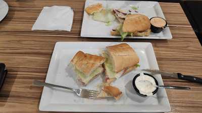 Crossini - Baguetterie Und Creperie