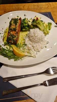 Vier Rheindörfer - Restaurant & Bar