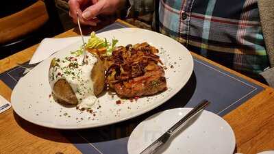 Vier Rheindörfer - Restaurant & Bar