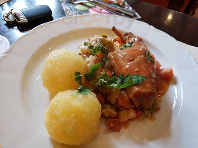 Hanz Und Franz Im Gasthaus Peters