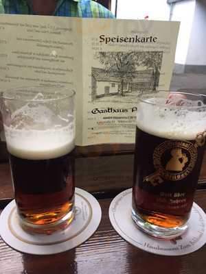 Hanz Und Franz Im Gasthaus Peters