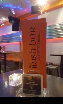 The Irish Bar - Pub & Grill At Mojo