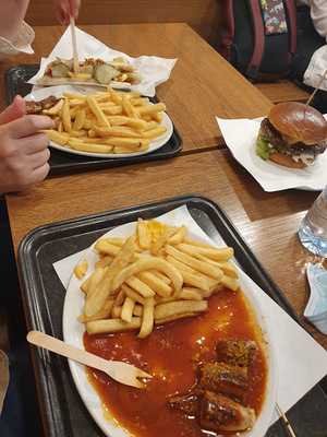 Pommes Freunde Hannover Hbf