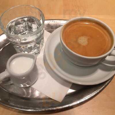 Dulce Chocolate And Ice Cream