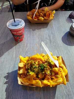 Surf'n'fries