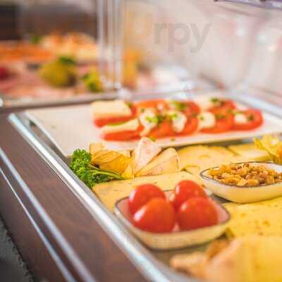 Via Bar & Restaurant