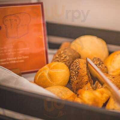 Via Bar & Restaurant