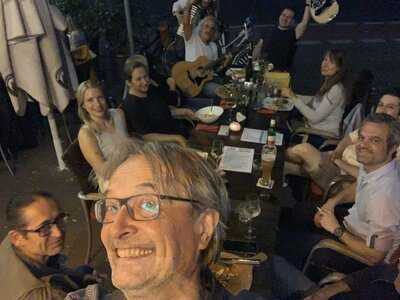 Abs Restaurant, Bar Und Club