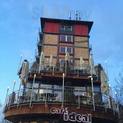 Cafe Ideal