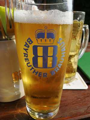 Oma Kepmann Der Gastliche Hof