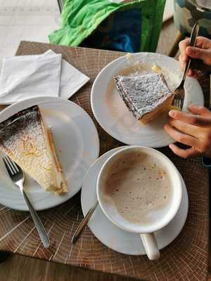 Rudolfs Kueche Und Café