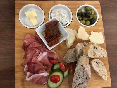 Casa Del Vino - Die Weinbar In Der Neutor Galerie