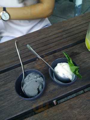 Coa Asian Food & Drinks